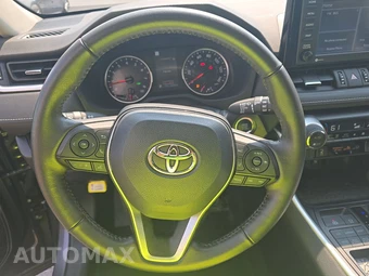 2022 Toyota RAV4 XLE Premium - miniatura 10