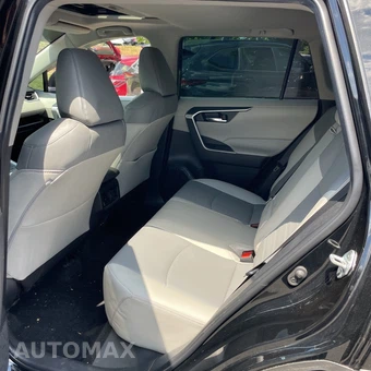 2022 Toyota RAV4 XLE Premium - miniatura 11
