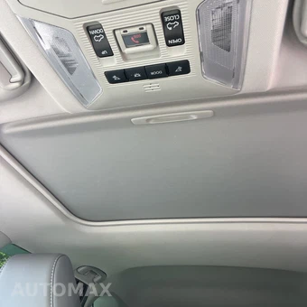 2022 Toyota RAV4 XLE Premium - miniatura 16