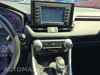 2022 Toyota RAV4 XLE Premium – miniatura 11