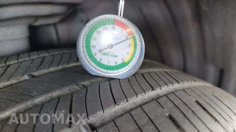 2022 Toyota RAV4 XLE Premium – miniatura 28