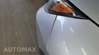 2022 Toyota RAV4 XLE Premium – miniatura 32