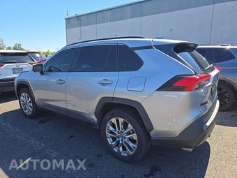 2022 Toyota RAV4 XLE Premium – miniatura 6
