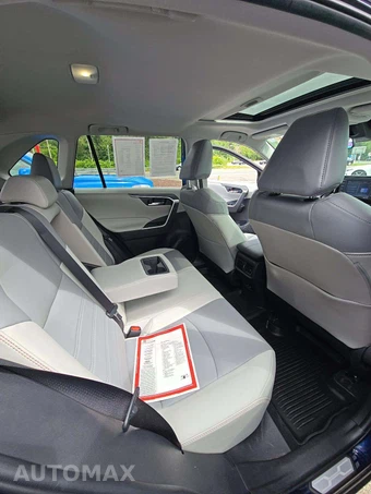 2022 Toyota RAV4 XLE Premium - miniatura 16