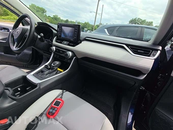 2022 Toyota RAV4 XLE Premium - miniatura 19