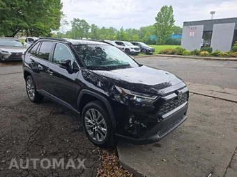 2022 Toyota RAV4 XLE Premium – miniatura 4