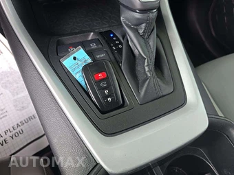 2022 Toyota RAV4 XLE Premium – miniatura 8