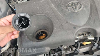 2022 Toyota RAV4 XLE Premium - miniatura 17