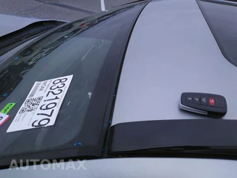 2022 Toyota RAV4 XLE Premium - miniatura 19