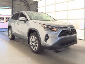 2022 Toyota RAV4 XLE Premium - miniatura 3