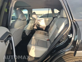 2022 Toyota RAV4 XLE Premium - miniatura 13