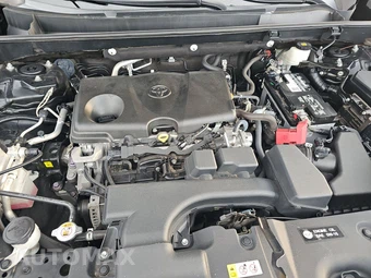 2022 Toyota RAV4 XLE Premium - miniatura 15