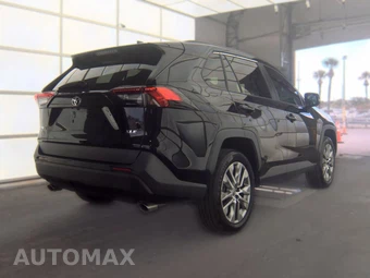 2022 Toyota RAV4 XLE Premium - miniatura 4