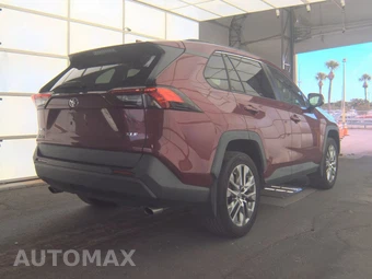 2022 Toyota RAV4 XLE Premium - miniatura 4
