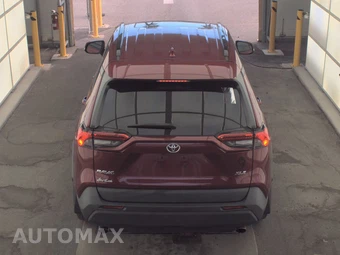 2022 Toyota RAV4 XLE Premium - miniatura 5