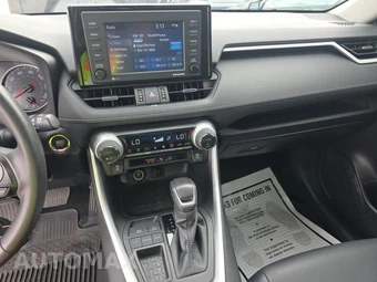 2022 Toyota RAV4 XLE Premium - miniatura 11