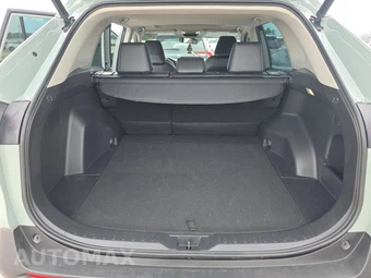 2022 Toyota RAV4 XLE Premium - miniatura 16