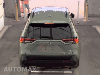 2022 Toyota RAV4 XLE Premium - miniatura 5