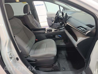 2022 Toyota Sienna LE 8-Passenger 120.5" WB - miniatura 19