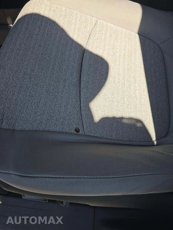 2022 Toyota Sienna LE 8-Passenger 120.5" WB - miniatura 30