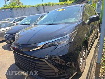 2022 Toyota Sienna LE 8-Passenger 120.5" WB