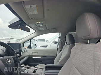 2022 Toyota Sienna LE 8-Passenger 120.5" WB - miniatura 18