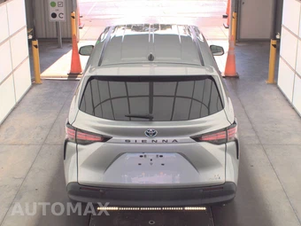2022 Toyota Sienna LE 8-Passenger 120.5" WB - miniatura 5