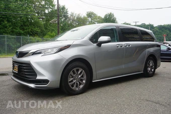2022 Toyota Sienna LE 8-Passenger 120.5" WB - miniatura 14