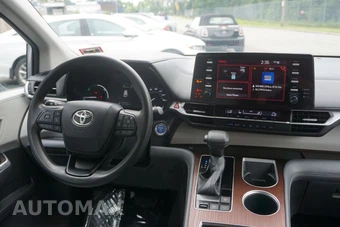 2022 Toyota Sienna LE 8-Passenger 120.5" WB - miniatura 36