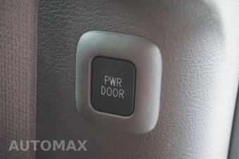 2022 Toyota Sienna LE 8-Passenger 120.5" WB - miniatura 37