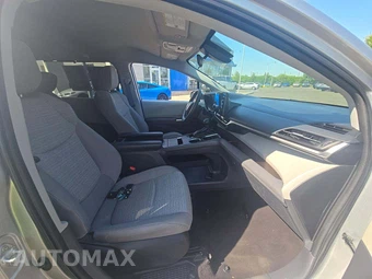 2022 Toyota Sienna LE 8-Passenger 120.5" WB - miniatura 16
