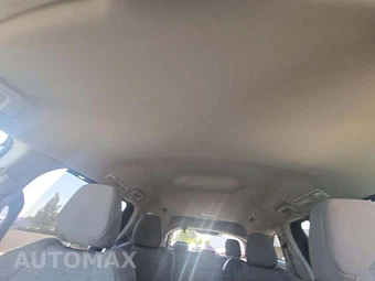 2022 Toyota Sienna LE 8-Passenger 120.5" WB - miniatura 8