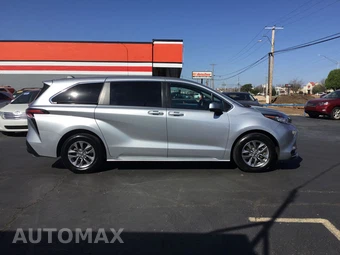 2022 Toyota Sienna LE 8-Passenger 120.5" WB - miniatura 4