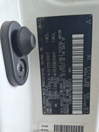 2022 Toyota Sienna LE 8-Passenger 120.5" WB - miniatura 15