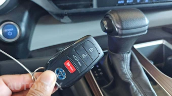 2022 Toyota Sienna LE 8-Passenger 120.5" WB - miniatura 19