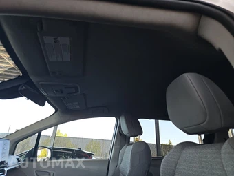 2022 Toyota Sienna LE 8-Passenger 120.5" WB - miniatura 22
