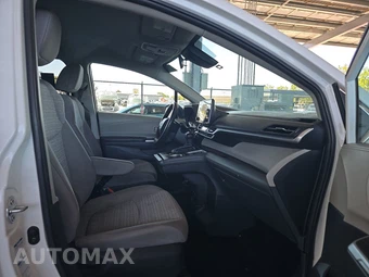 2022 Toyota Sienna LE 8-Passenger 120.5" WB - miniatura 8
