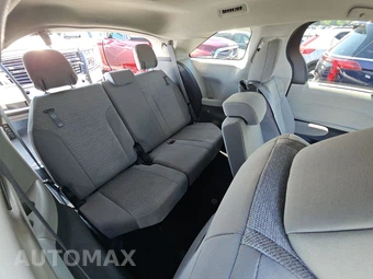 2022 Toyota Sienna LE 8-Passenger 120.5" WB - miniatura 14