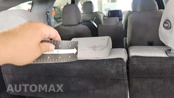 2022 Toyota Sienna LE 8-Passenger 120.5" WB - miniatura 27