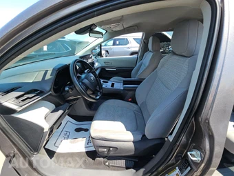 2022 Toyota Sienna LE 8-Passenger 120.5" WB - miniatura 7