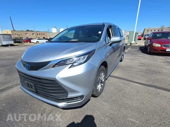 2022 Toyota Sienna LE 8-Passenger 120.5" WB