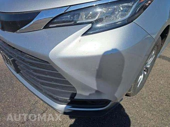 2022 Toyota Sienna LE 8-Passenger 120.5" WB - miniatura 23