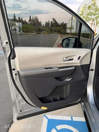 2022 Toyota Sienna Limited 7-Passenger 120.5" WB - miniatura 13
