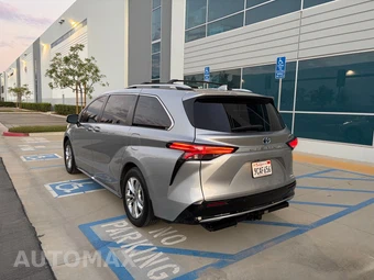 2022 Toyota Sienna Limited 7-Passenger 120.5" WB - miniatura 8