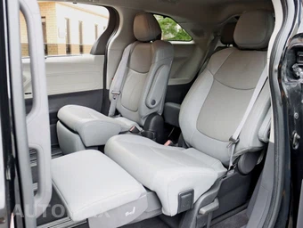 2022 Toyota Sienna Limited 7-Passenger 120.5" WB - miniatura 13