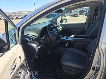 2022 Toyota Sienna Limited 7-Passenger 120.5" WB - miniatura 7