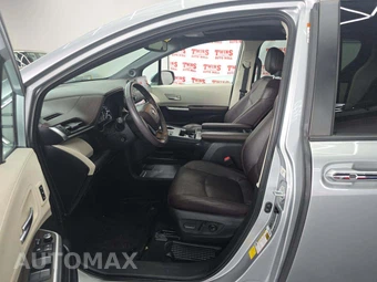 2022 Toyota Sienna Platinum 7-Passenger 120.5" WB - miniatura 3