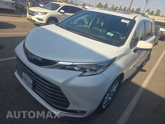 2022 Toyota Sienna Platinum 7-Passenger 120.5" WB