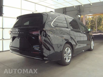 2022 Toyota Sienna Platinum 7-Passenger 120.5" WB - miniatura 4