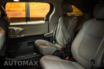 2022 Toyota Sienna XLE 7-Passenger 120.5" WB - miniatura 11
